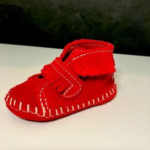 Minnetonka red infant slipper